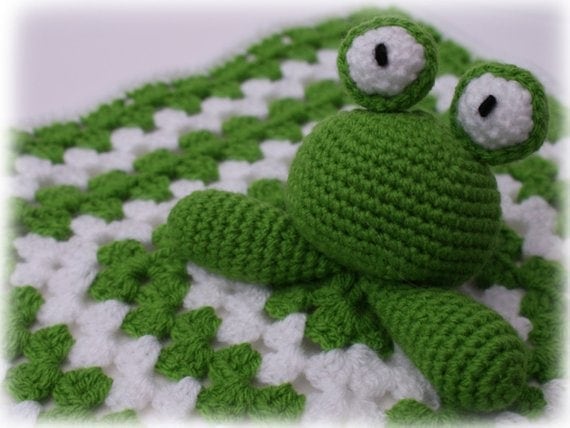 adorable crochet baby frog lovey pattern