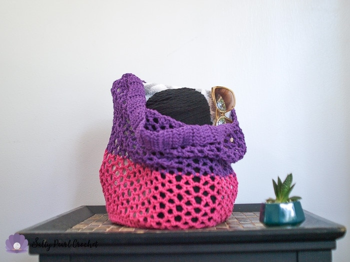 Two Tone Mesh Crochet Market Bag Pattern • Salty Pearl Crochet