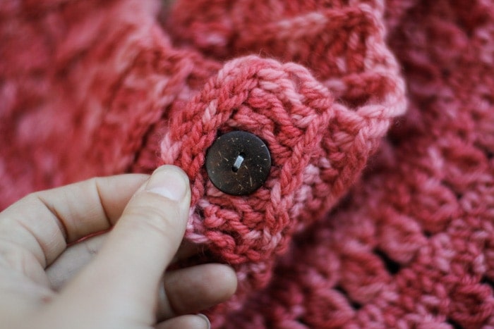 The hidden button on the Clearwater Beach Buttoned Cowl.