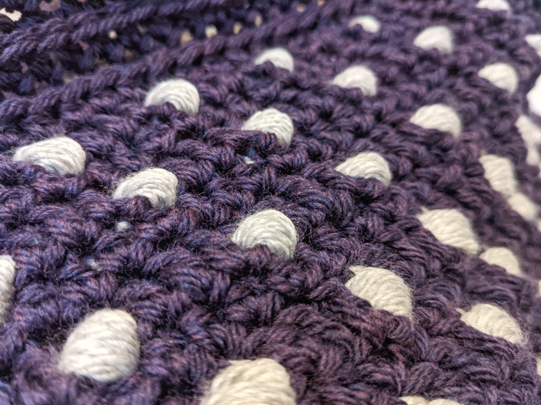 French Kyss - Crochet Dot Cowl